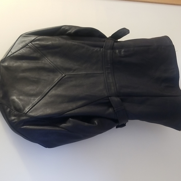 FIRST leather Jacket - Picture 5 of 7